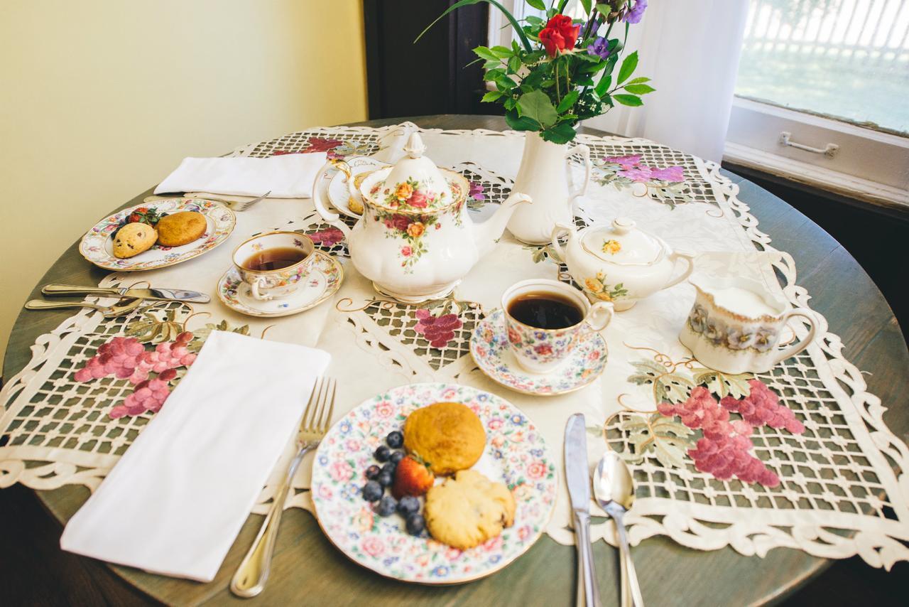 Old Caledonian Bed & Breakfast Esterno foto