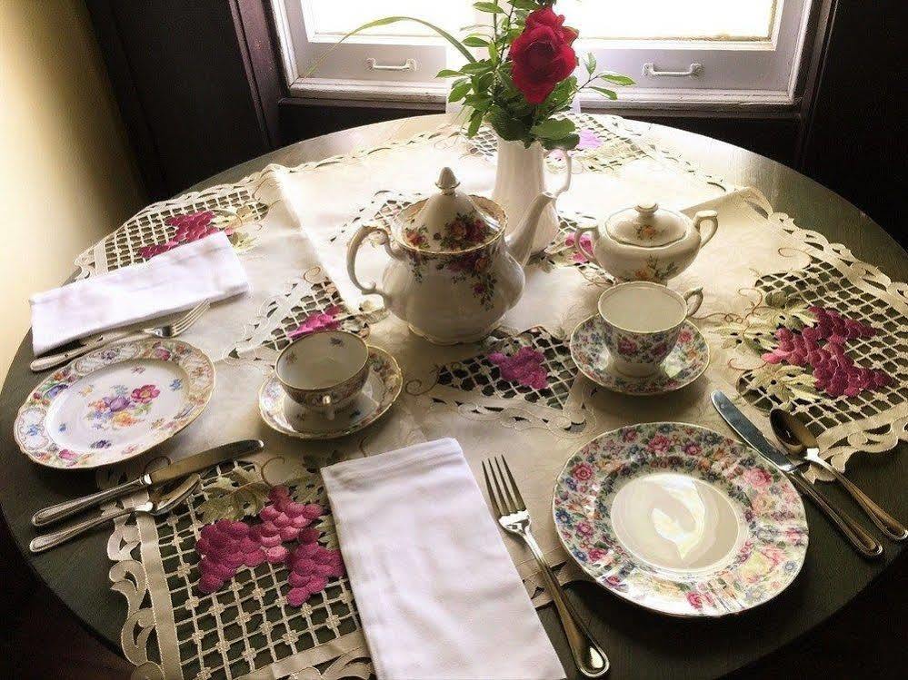 Old Caledonian Bed & Breakfast Esterno foto